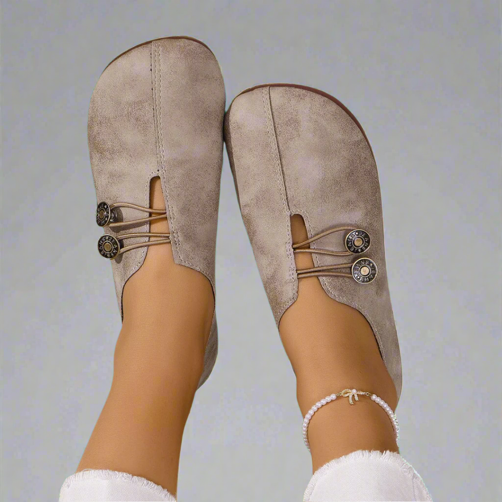 Linnea Malmö.™ | Lindora - Tidlösa Slip-ins
