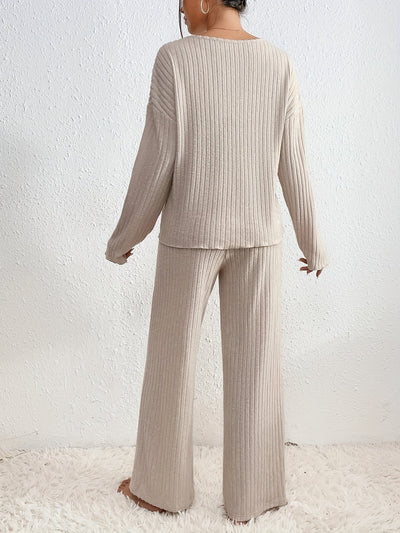 Linnea Malmö™ | Elegant set för kvinnor med ribbad tröja och rak ben